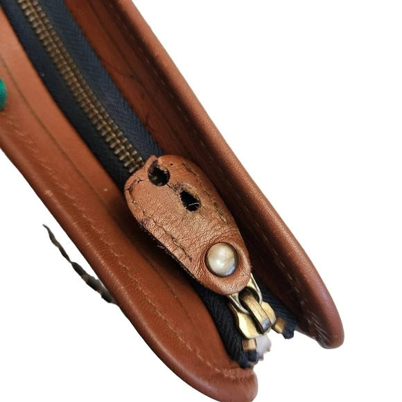 Authentic BURBERRY black canvas vintage clutch converted to crossbody bag - Picture 6 of 8